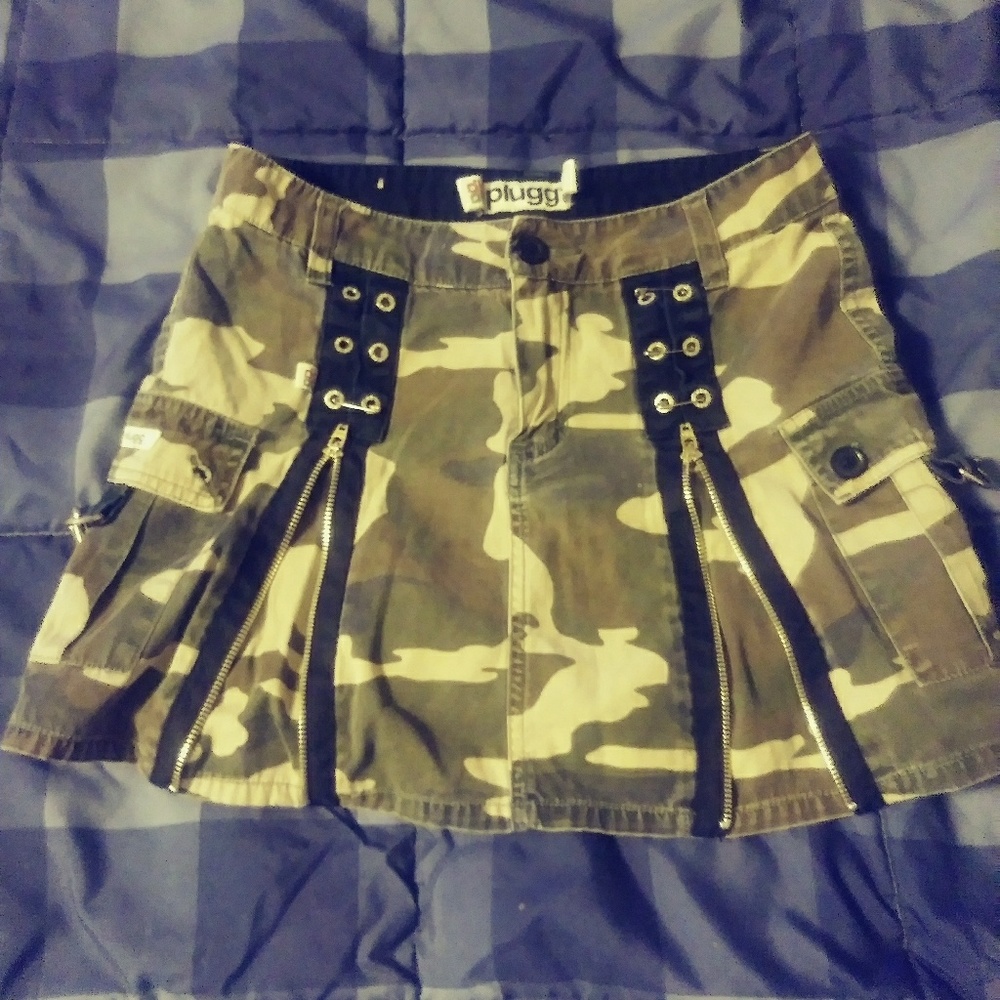 Plugg Cammo mini size 1